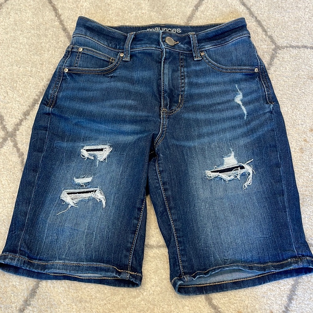 Maurice’s High Rise Curvy Bermuda Shorts Size 2